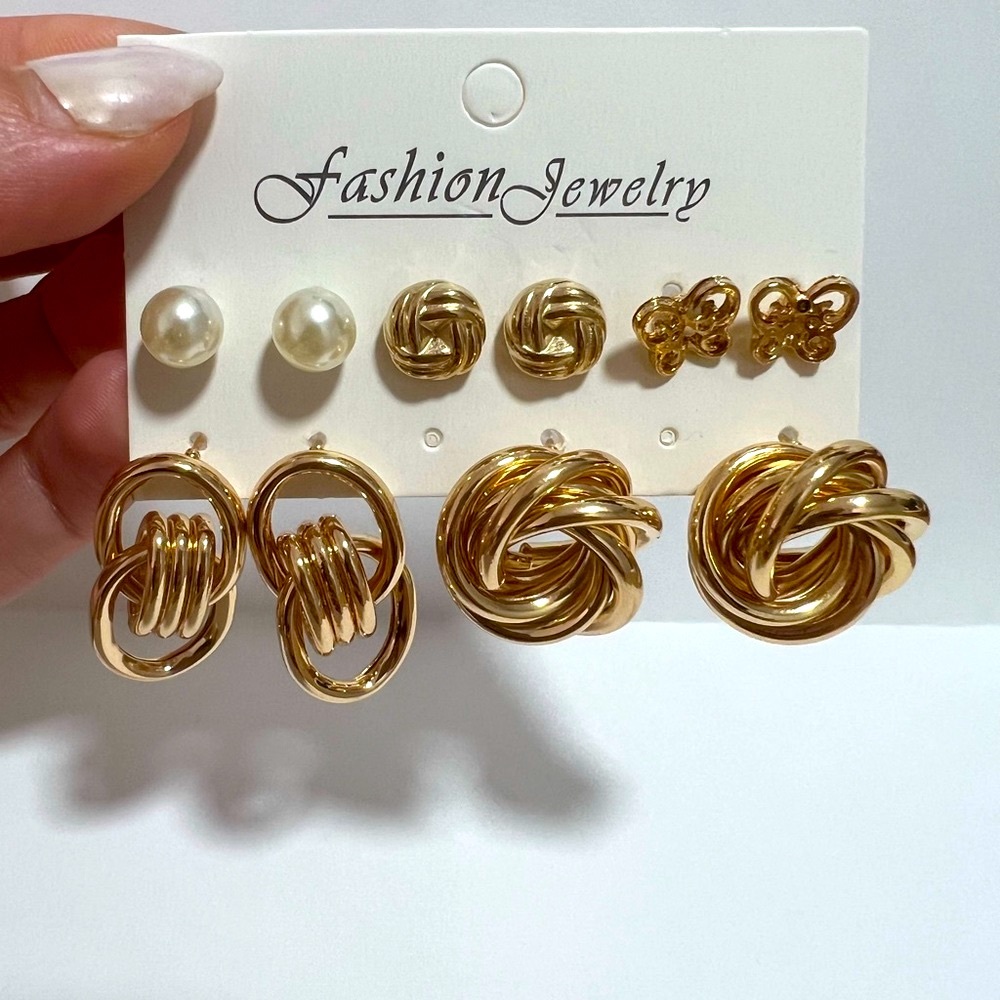 Gold Elegant Earrings Studs Imitation Pearl Vintage Gold hoops Earrings 5 pairs